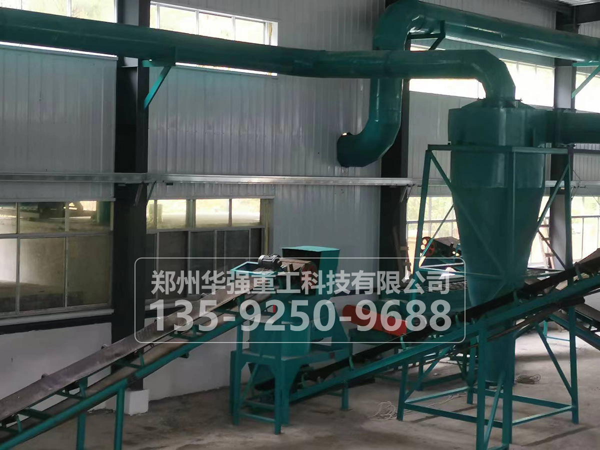 牛糞有機肥發(fā)酵設備